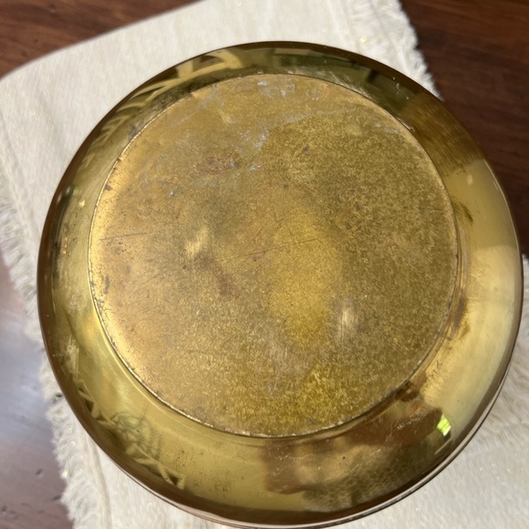 Union Pacific Railroad Brass Spittoon Embossed Home Decor Train Weighted Bottom - Picture 9 of 11